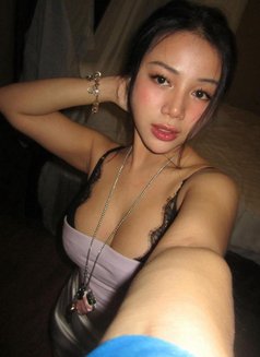 Kelly in & Outcall - escort in Al Juffair Photo 4 of 5