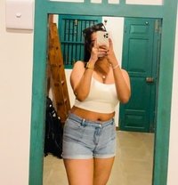 Nishu - escort in Colombo