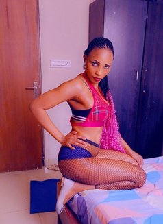 Kelly - escort in Chennai Photo 12 of 13