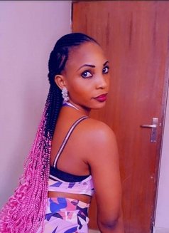 Kelly - escort in Chennai Photo 13 of 13