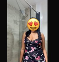 Kelly - escort in Nairobi