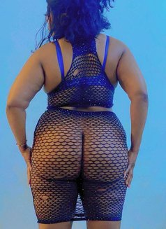 Kelly Rose - escort in Muscat Photo 1 of 3