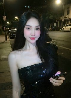 Kelly Sukhumvit - escort in Bangkok Photo 7 of 7