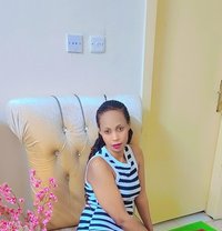 Kelly - escort in Madinah
