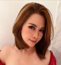 Kelly - escort in Jeddah Photo 2 of 4