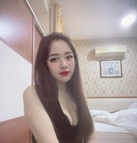 Kelly - escort in Muscat