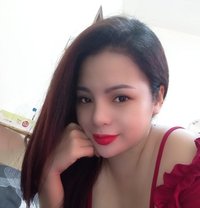 Kelly - escort in Muscat