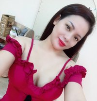 Kelly - escort in Muscat
