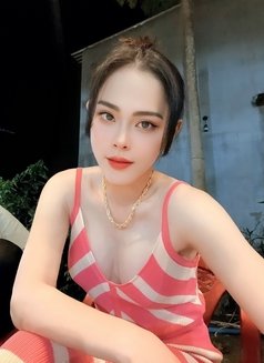 Kelly - Transsexual escort in Ho Chi Minh City Photo 4 of 10