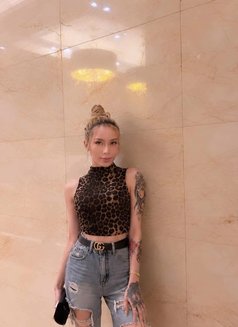 KellyLB BIG DICK in the Town - Transsexual escort in Makati City Photo 29 of 29