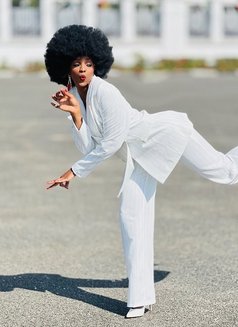 Kellysexy - Male escort in Bangkok Photo 2 of 4