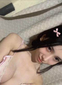 Kelsey - puta in Shenzhen Photo 7 of 7