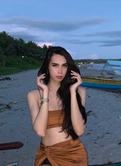 Kelsey Lustre - Transsexual escort in Manila Photo 4 of 5