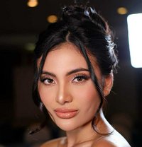 Kelsey Ramirez - escort in Makati City