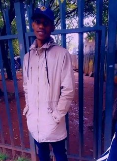 Kelvin - Male escort in Bulawayo Photo 1 of 1