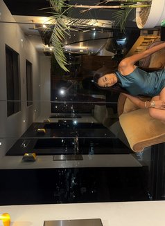 Kelye - escort in Mauritius Photo 4 of 4