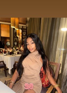 Kelye - escort in Mauritius Photo 7 of 9