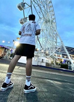 Ken - masseur in Manila Photo 3 of 5