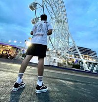 Ken - masseur in Manila