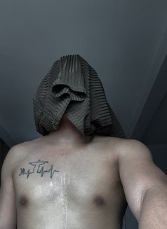 Ken - Acompañantes masculino in Manila Photo 1 of 8