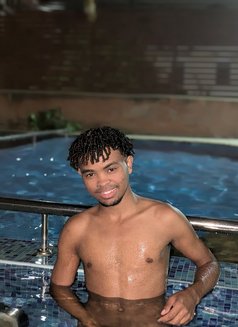 Ken - Male escort in Bangkok Photo 1 of 1