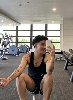 Ken Vedar - Male escort in Cebu City Photo 8 of 11
