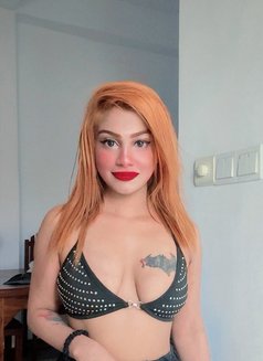 Kenadi - escort in Dubai Photo 7 of 17