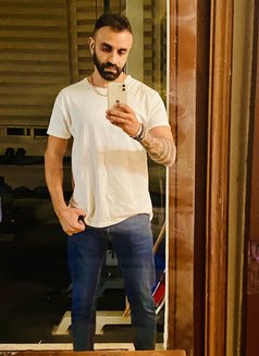 Kenan M - Acompañantes masculino in Beirut Photo 9 of 10