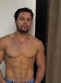 Kenanhard - Acompañantes masculino in Bangkok Photo 2 of 7