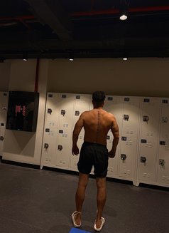 Kenanhard - Acompañantes masculino in Bangkok Photo 5 of 7