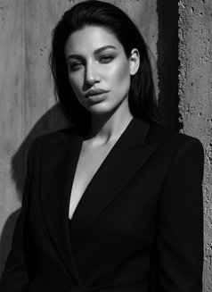 Kendall - escort in Cape Town Photo 5 of 5