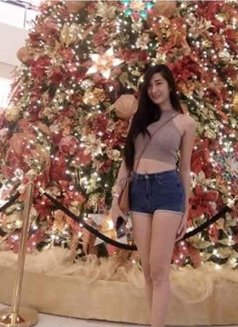 Kendi - Acompañantes transexual in Bangkok Photo 3 of 4