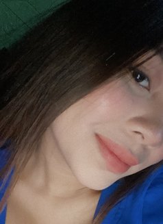 Kendra - puta in Cebu City Photo 1 of 2