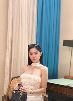 Kendra - Transsexual escort in Manila Photo 2 of 3