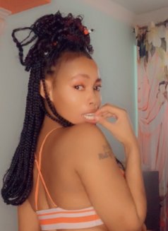 Kendra - escort in Hyderabad Photo 4 of 5