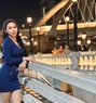Kendra Nicole Diaz - puta in Manila Photo 3 of 9