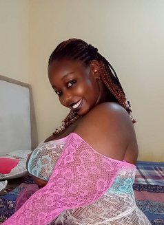 Kendraa - escort in Riyadh Photo 11 of 14