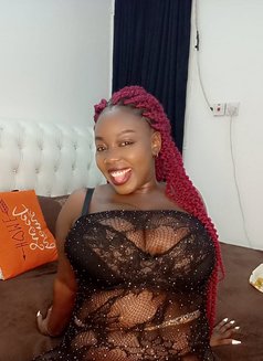 Kendraa - escort in Riyadh Photo 12 of 14