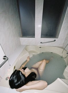 Kendrababy - Acompañantes transexual in Makati City Photo 8 of 11