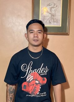 Kendrick - masseur in Manila Photo 1 of 1