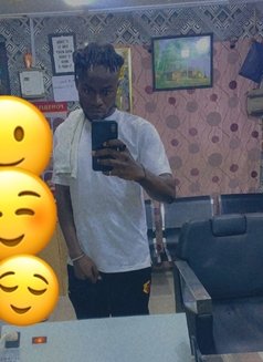 Kendrick - Male escort in Accra Photo 3 of 4