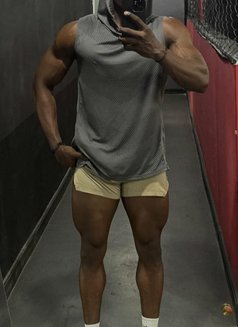 Kendrick247 - Acompañantes masculino in Cape Town Photo 5 of 5