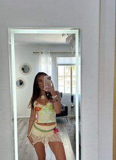 Kendy - escort in Yanbu Photo 1 of 1
