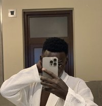 Keniy - Male escort in Kampala