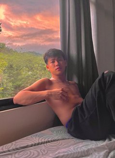 Kenji - Male escort in Manila Photo 15 of 15