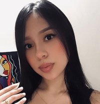 Kenly - escort in Al Manama