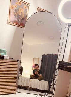 KENNN - Acompañantes masculino in Riyadh Photo 8 of 9