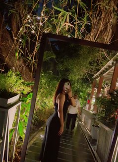 Kenny - Transsexual escort in New Delhi Photo 14 of 26