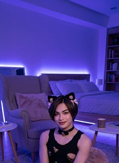 Kenny Ladyboy - masseuse in Muscat Photo 4 of 5