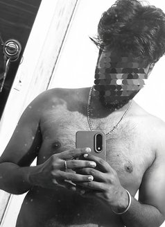 Kenny Techie - Male escort in Chennai Photo 5 of 5